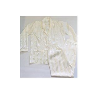Liz Claiborne satin off-white satin stripe pajamas